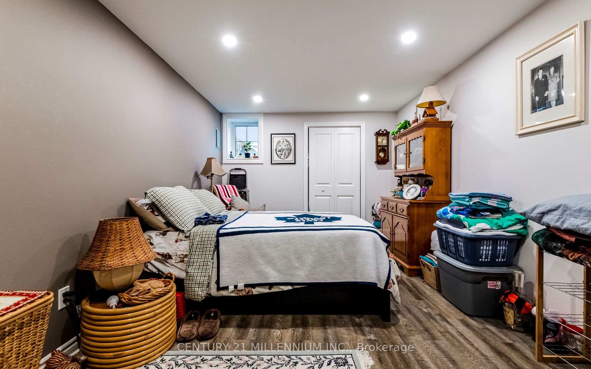 28 Mitchell Cres