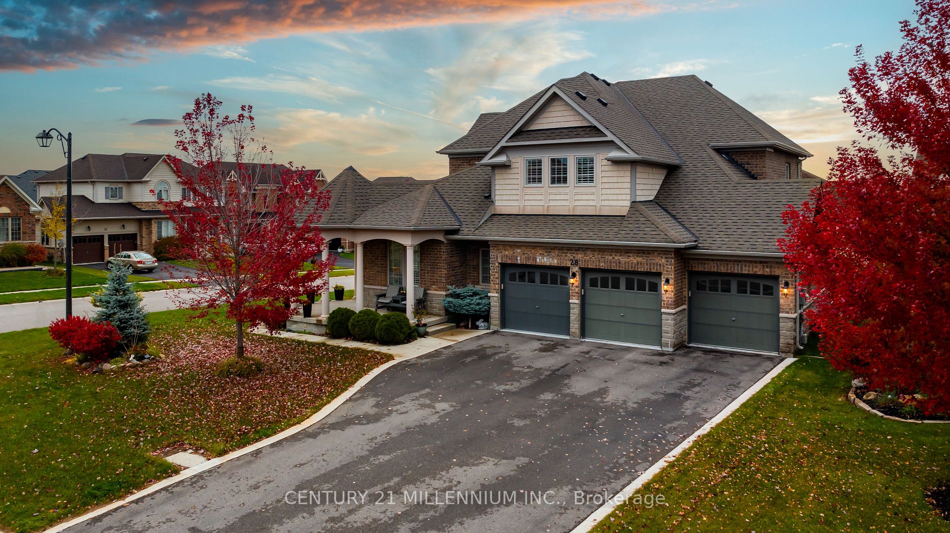 28 Mitchell Cres