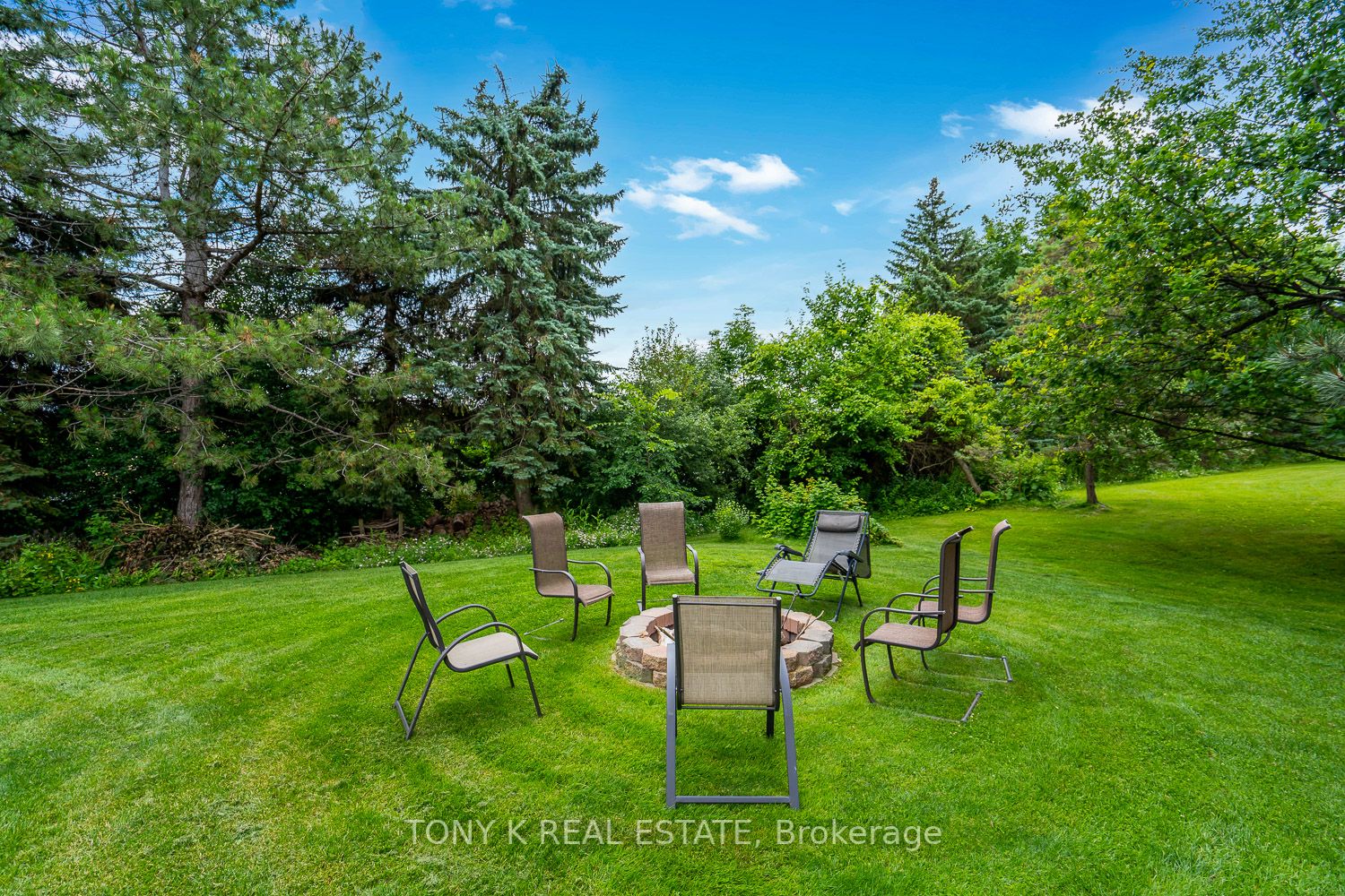 26 Hawthorne Rd