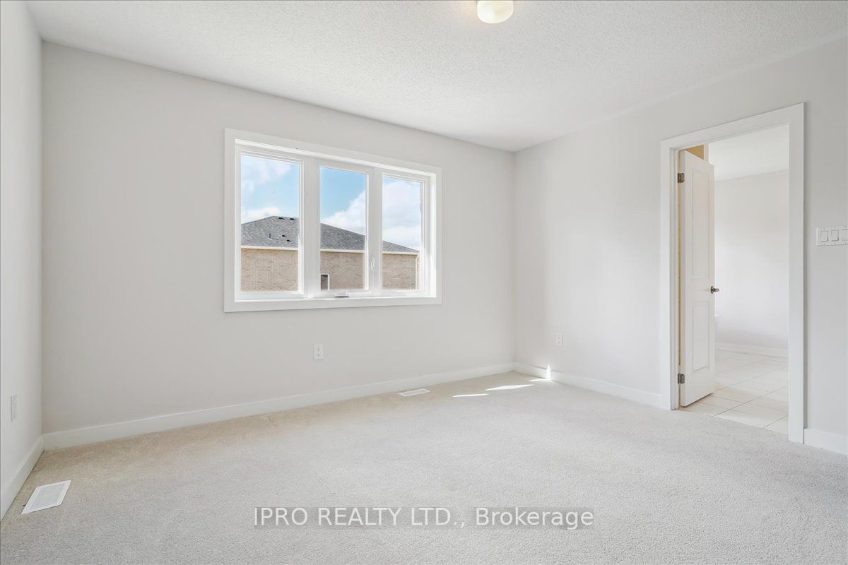 14 Butternet Dr E
