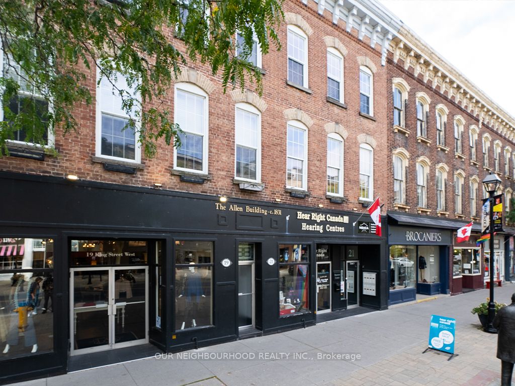 19-21 King St W, #201