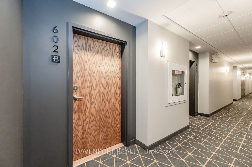 251 Northfield Dr, #602