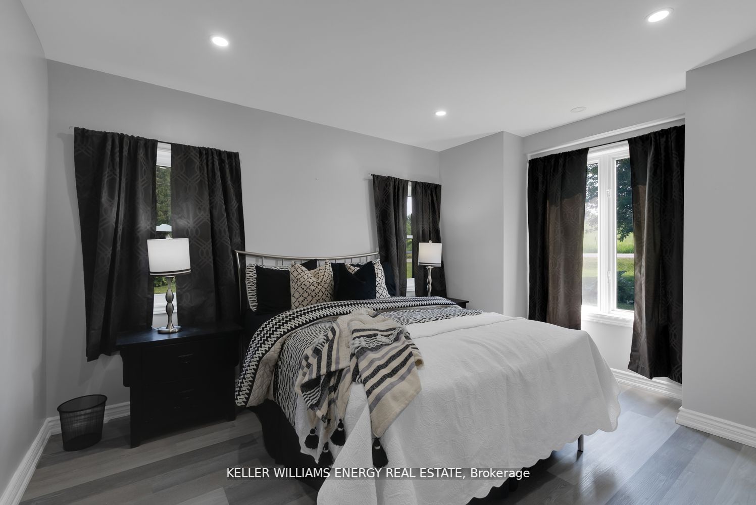 233 SNUG HARBOUR Road