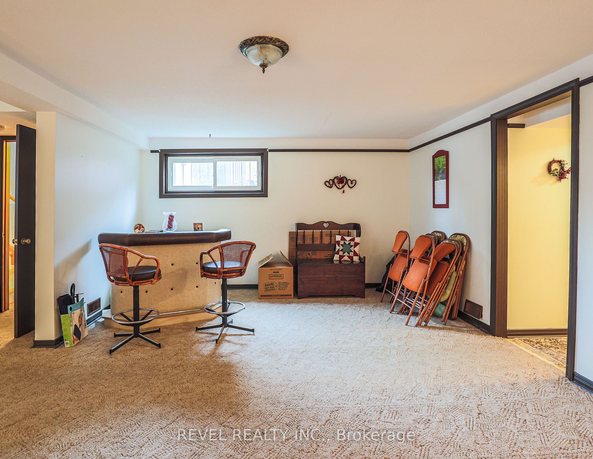 8089 Post Rd