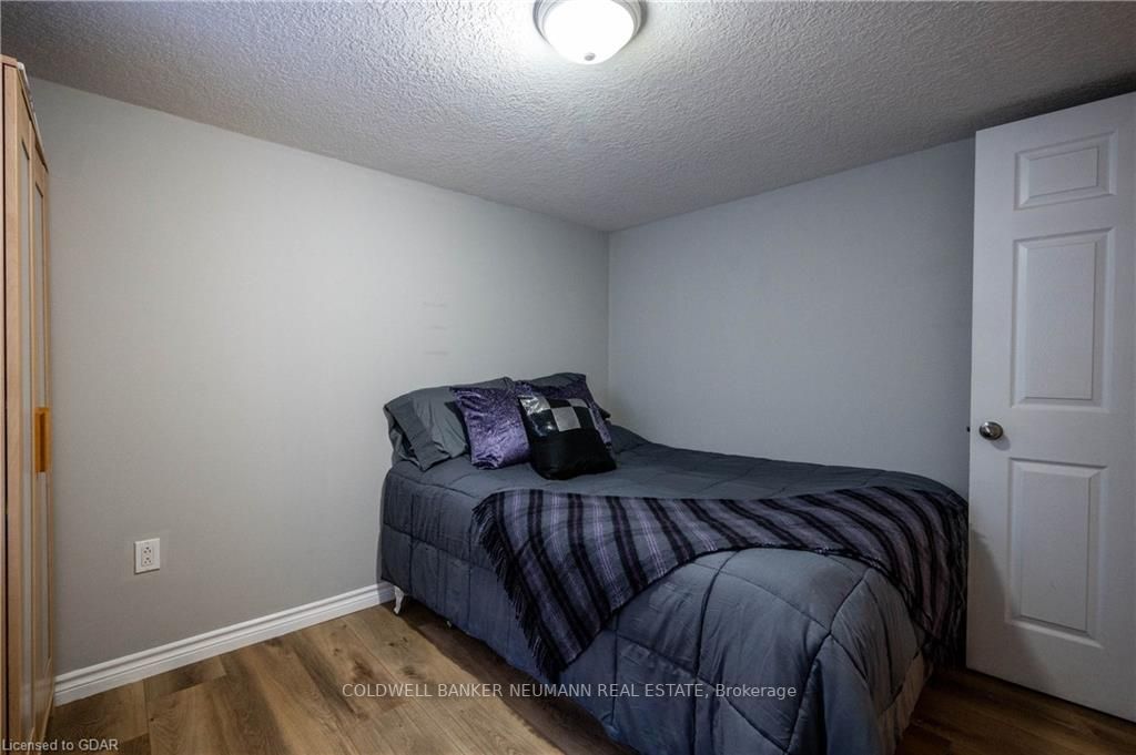 94 Victoria Rd N