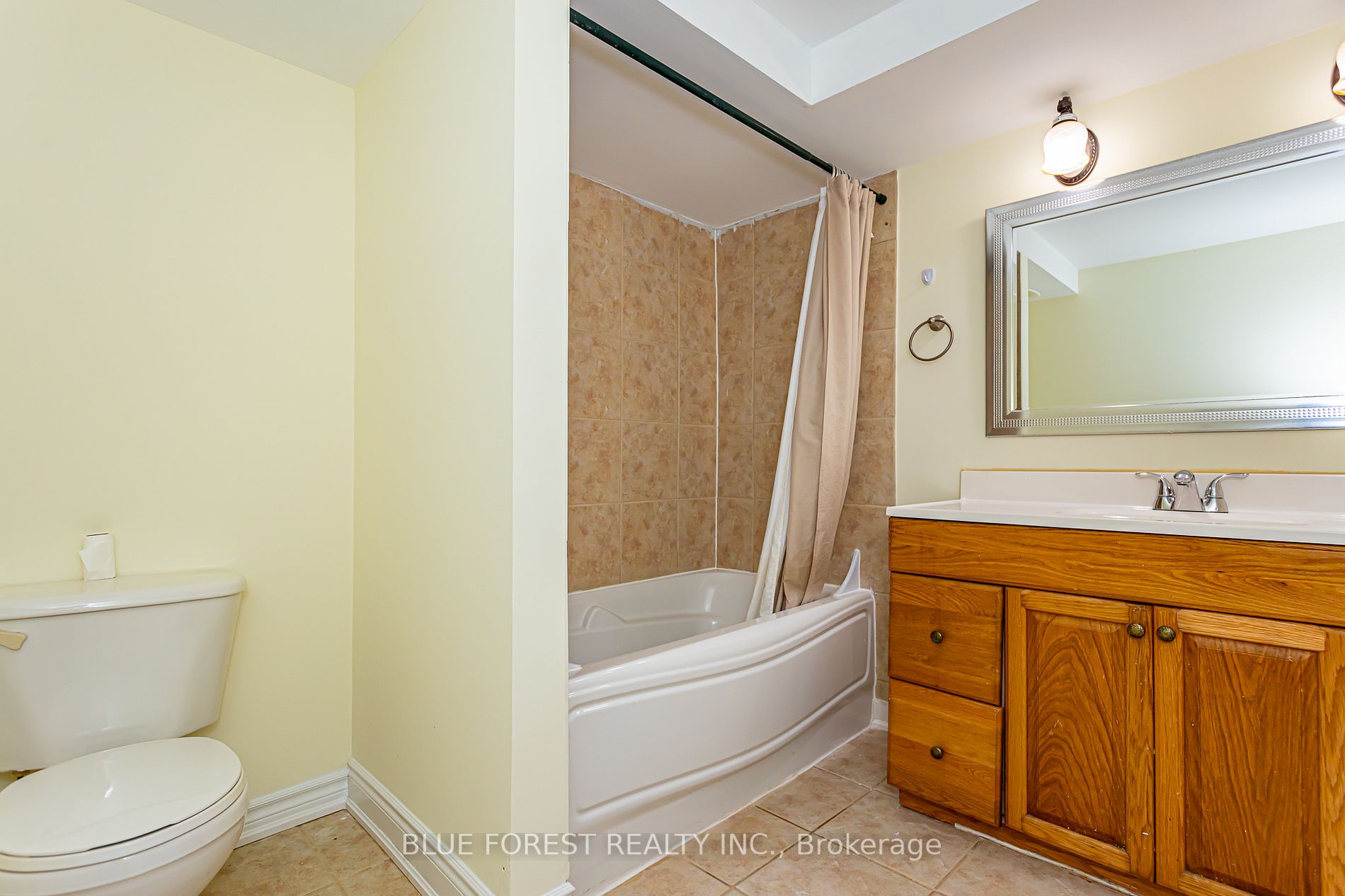 35 Jennifer Gdns