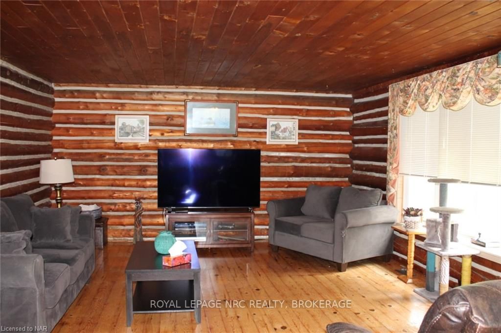 1277 Pelham Rd