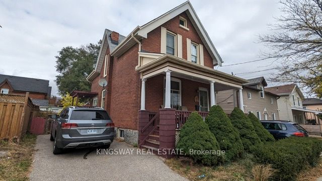 196 Wellington Street