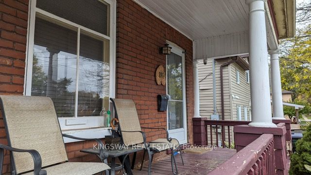196 Wellington Street