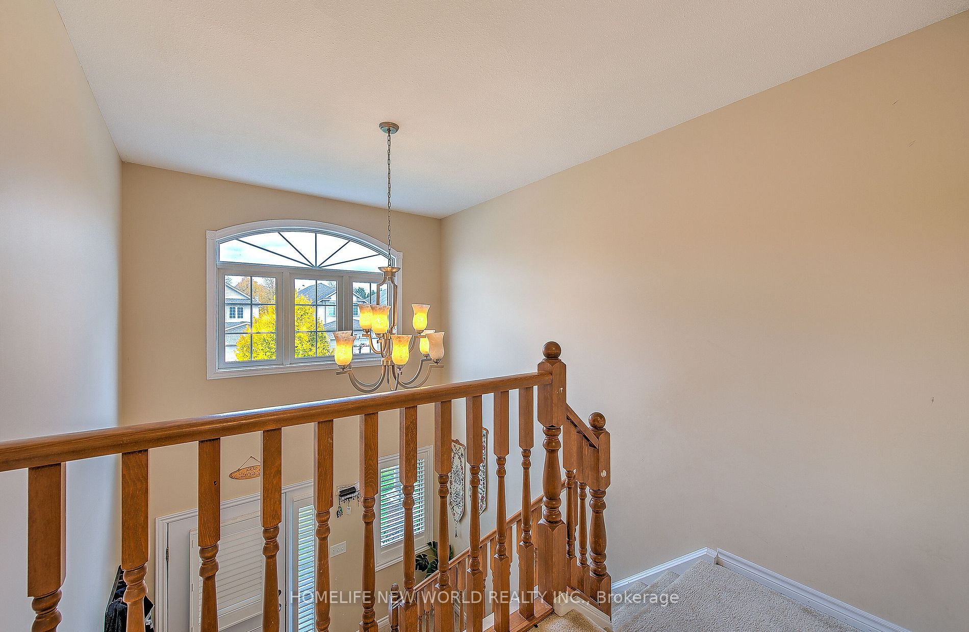 1475 Mickleborough Dr