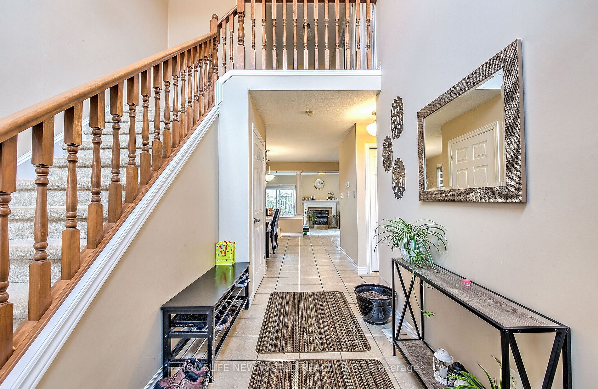 1475 Mickleborough Dr