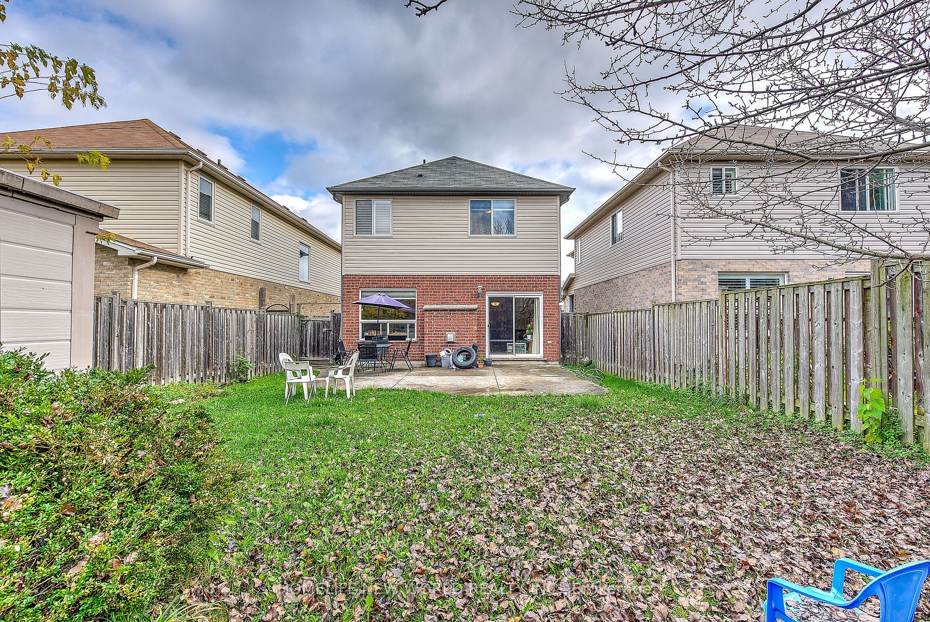 1475 Mickleborough Dr