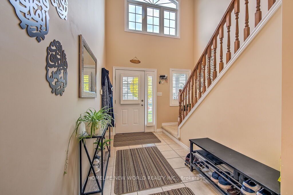1475 Mickleborough Dr