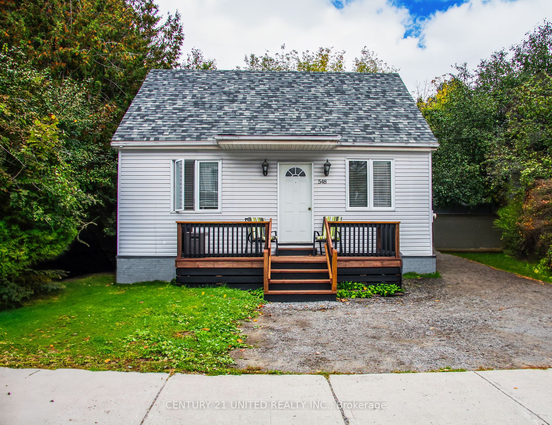 548 Murray St