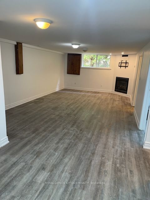 394073 County Road 12