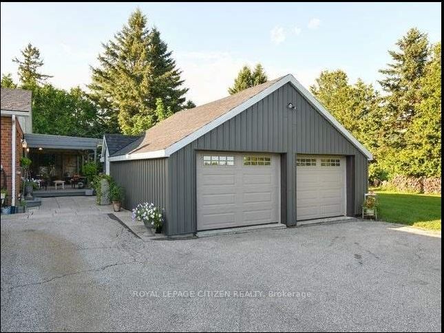 394073 County Road 12