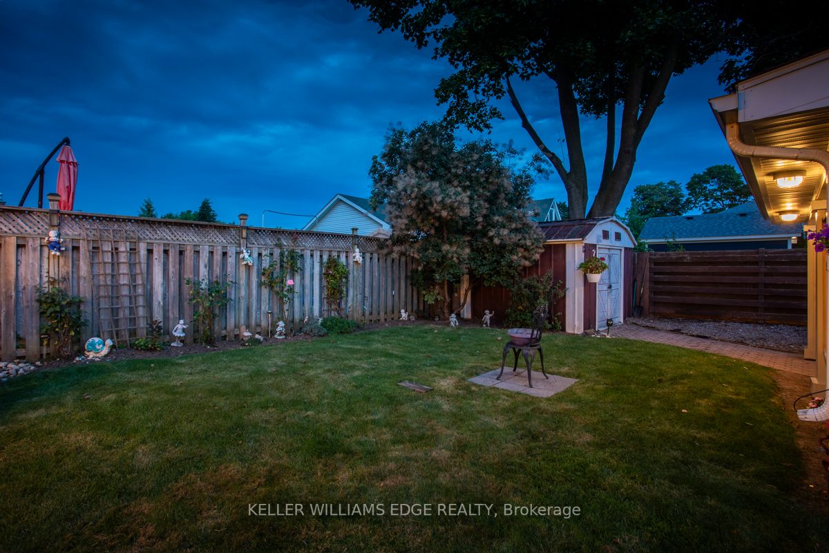 11 Brandow Crt