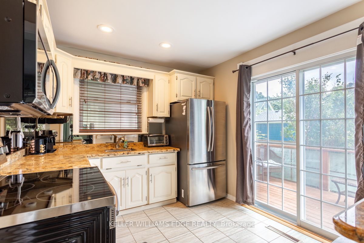 11 Brandow Crt
