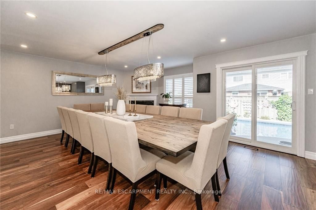 44 Chatsworth Cres