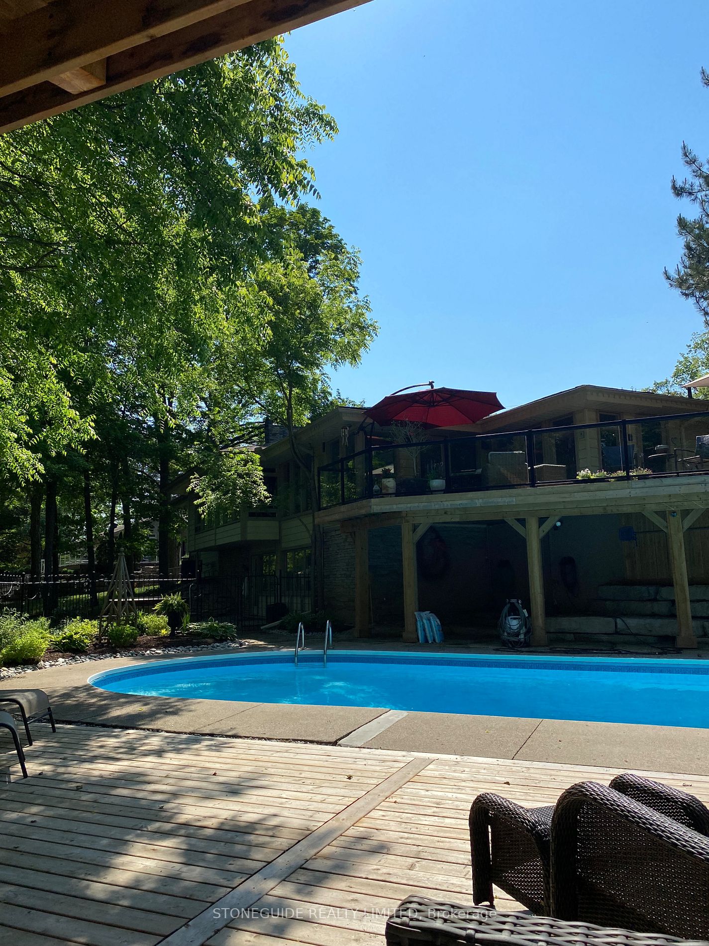 146 Ridgewood Rd