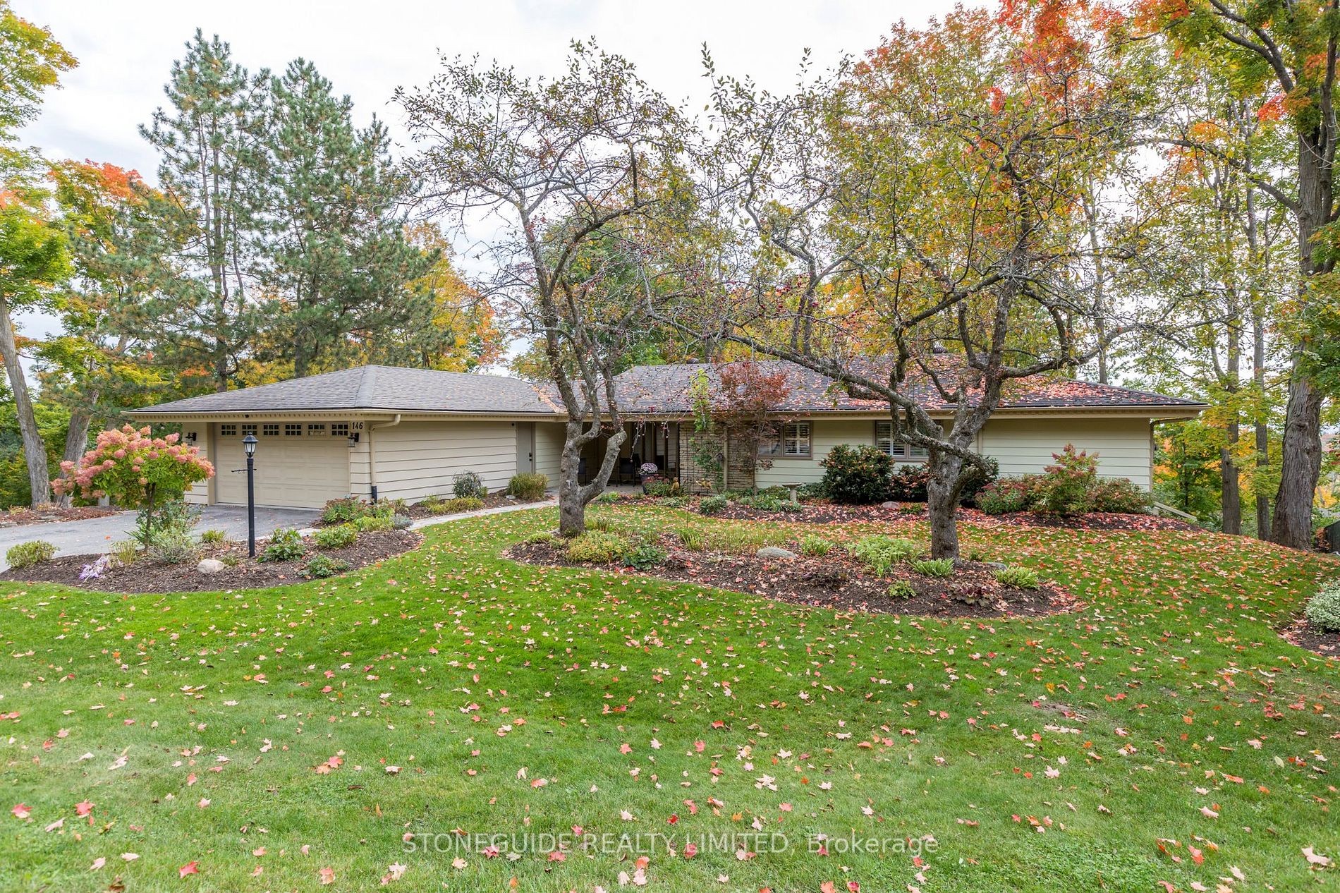 146 Ridgewood Rd