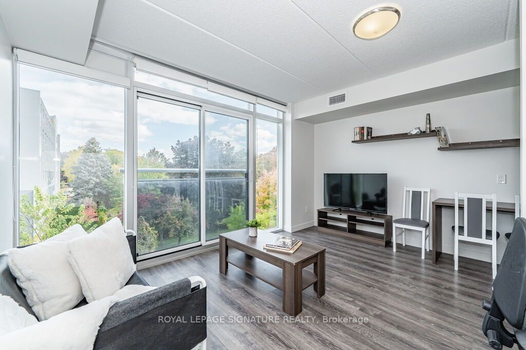 308 Lester St, #301