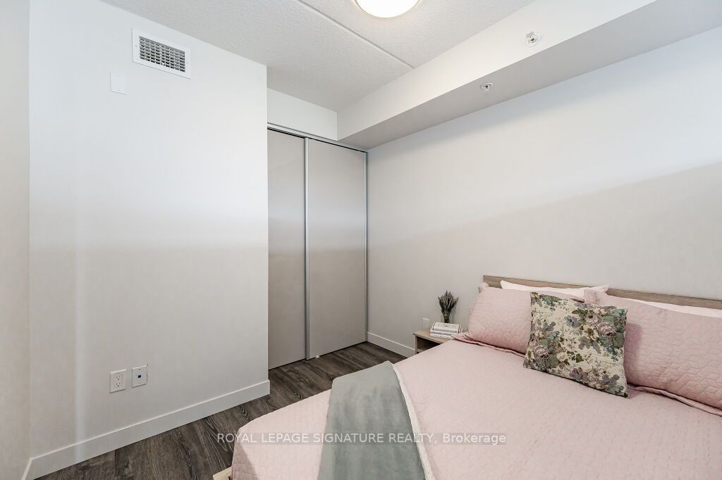 308 Lester St, #301