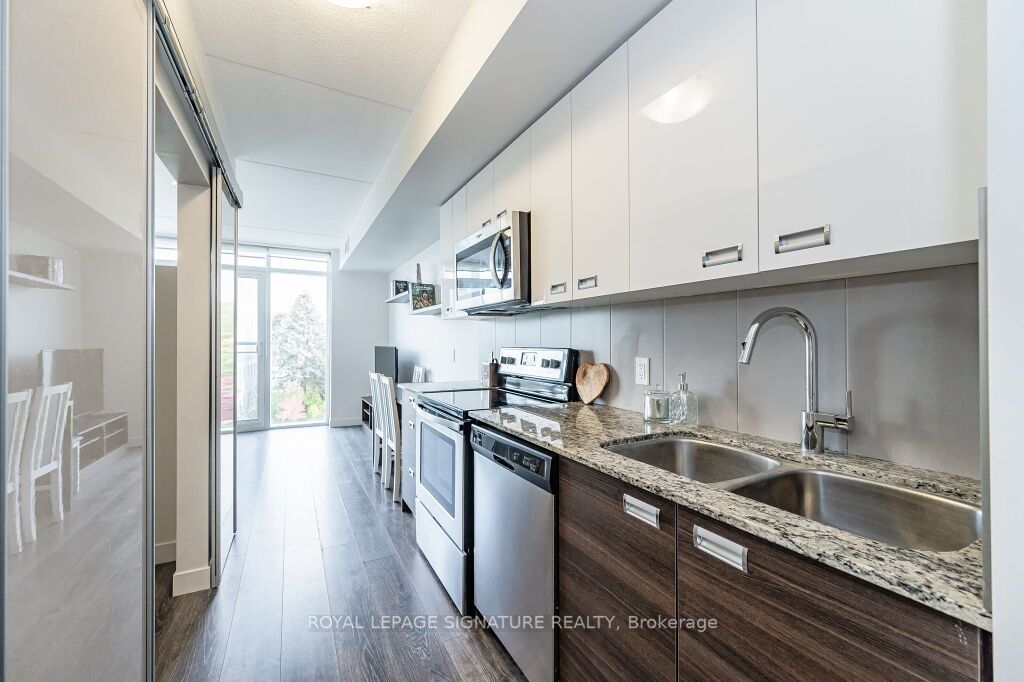 308 Lester St, #301