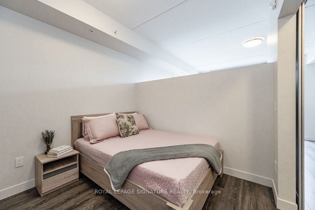 308 Lester St, #301