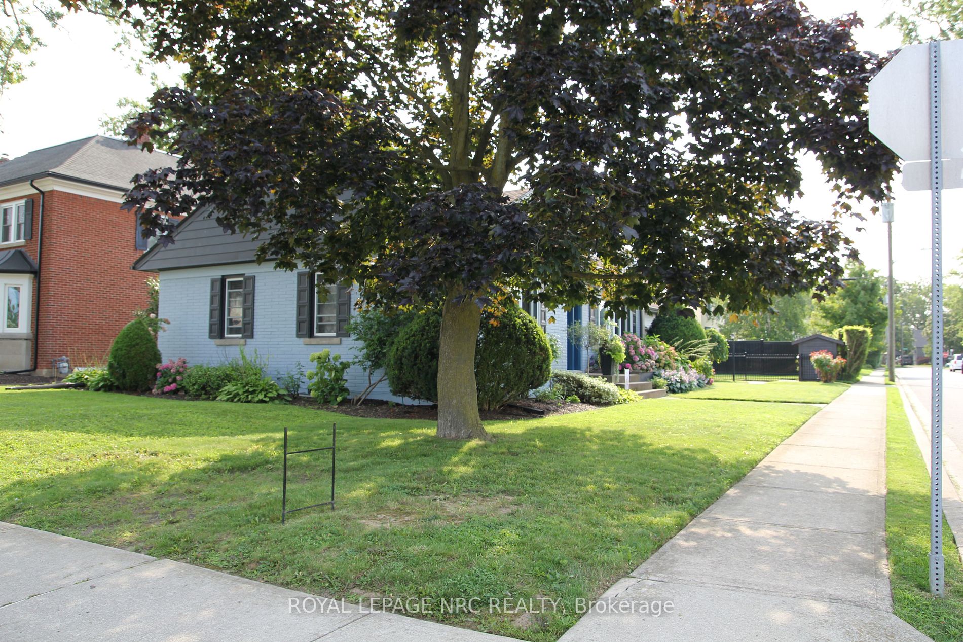 10 Ridgewood Rd