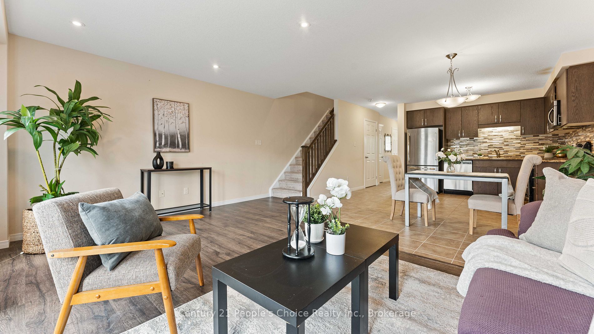 7 Trillium Way