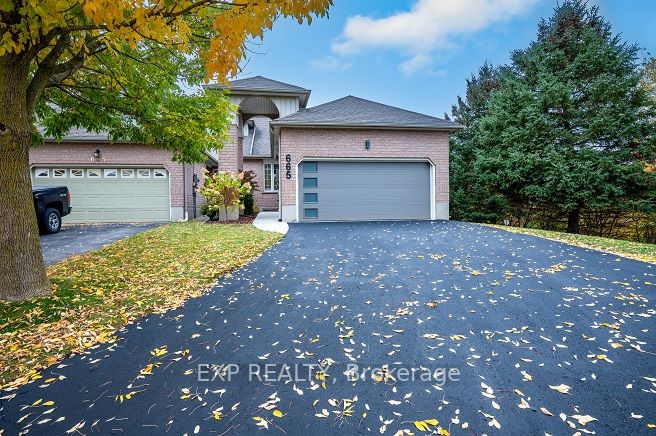 665 Ellesmere Crt