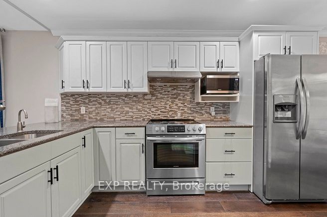 665 Ellesmere Crt