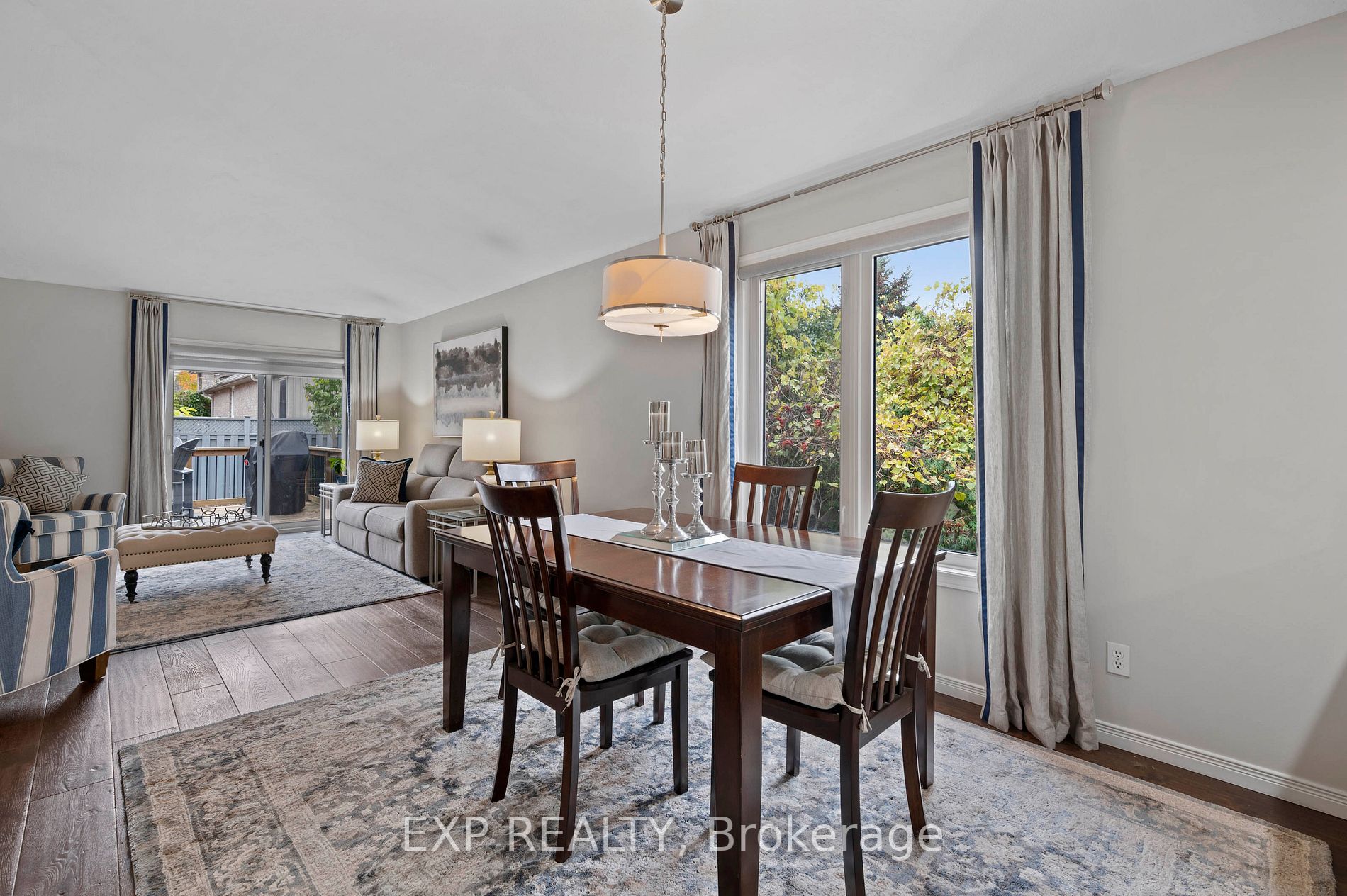 665 Ellesmere Crt