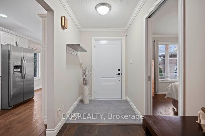 665 Ellesmere Crt