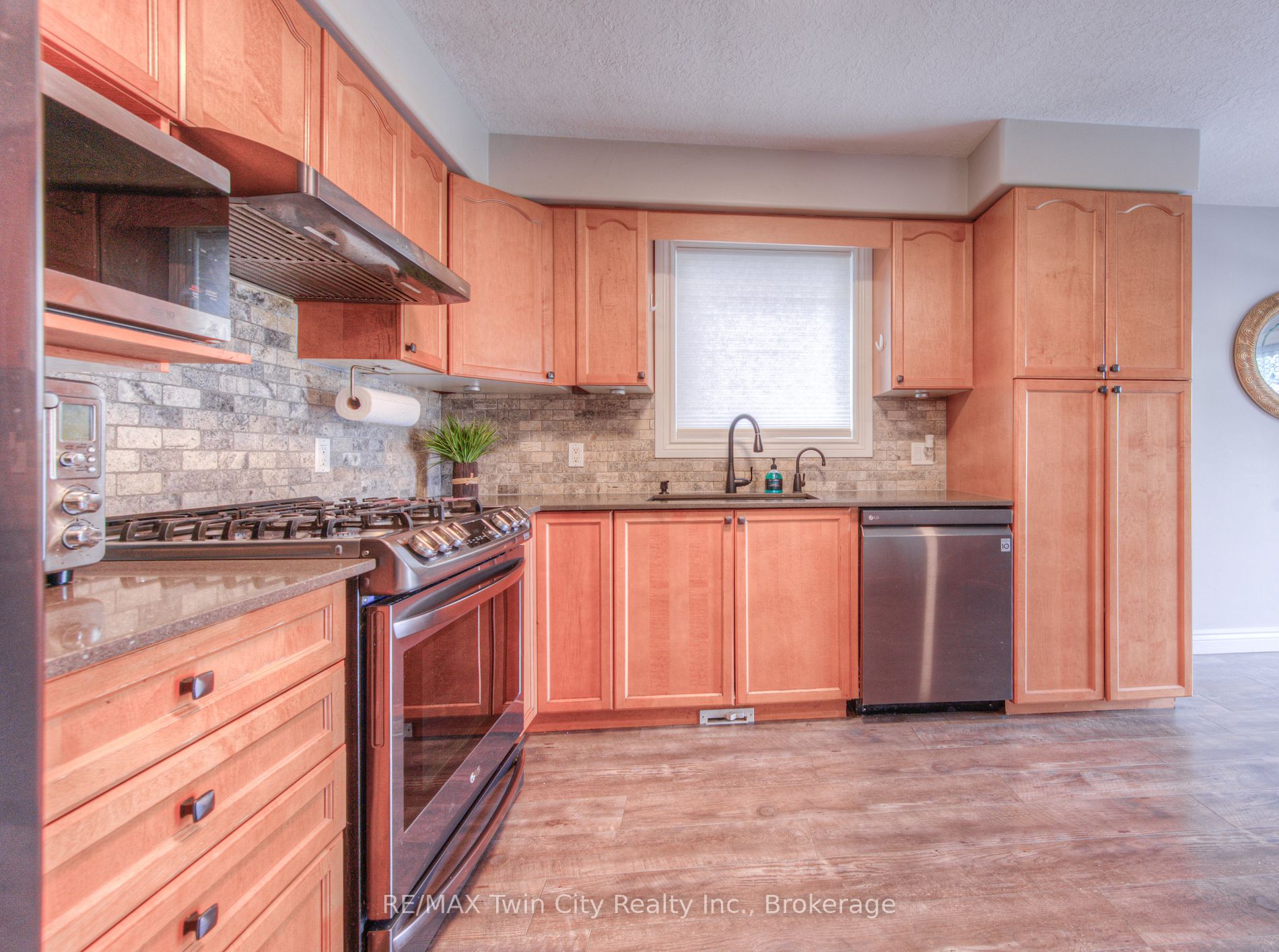 630 South Haven Dr