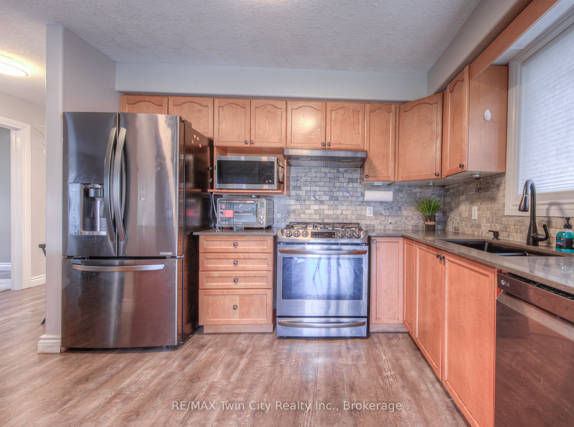 630 South Haven Dr