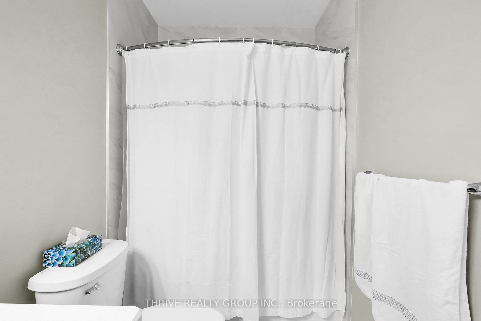 1200 Commissioners Rd W, #417