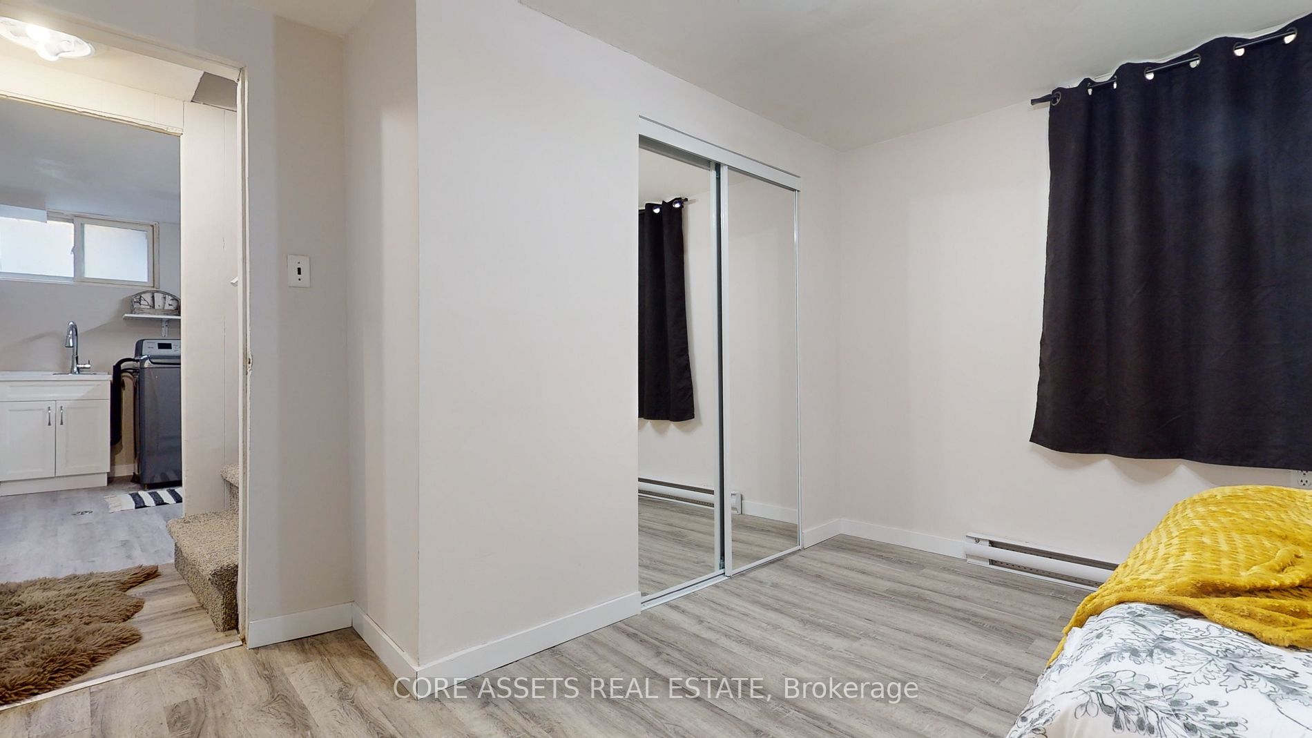 610 George St N, #5