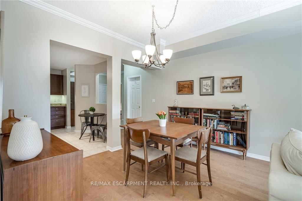 3000 CREEKSIDE Drive, #508