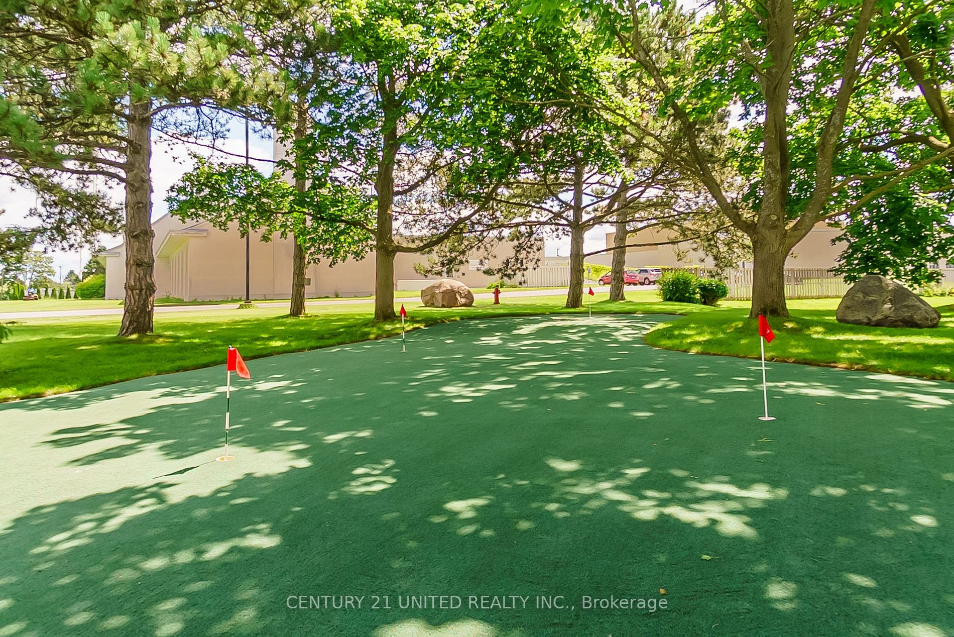 80 Village Cres, #118