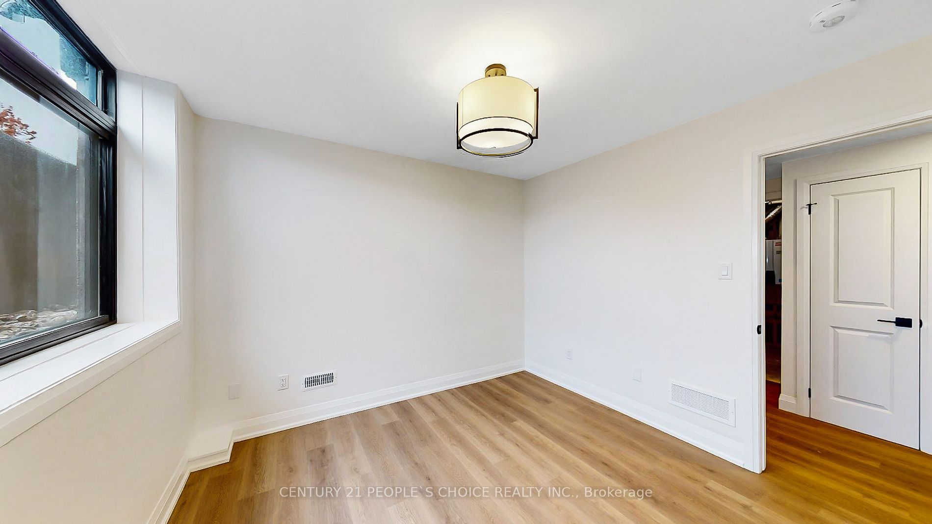 3900 Savoy St, #1