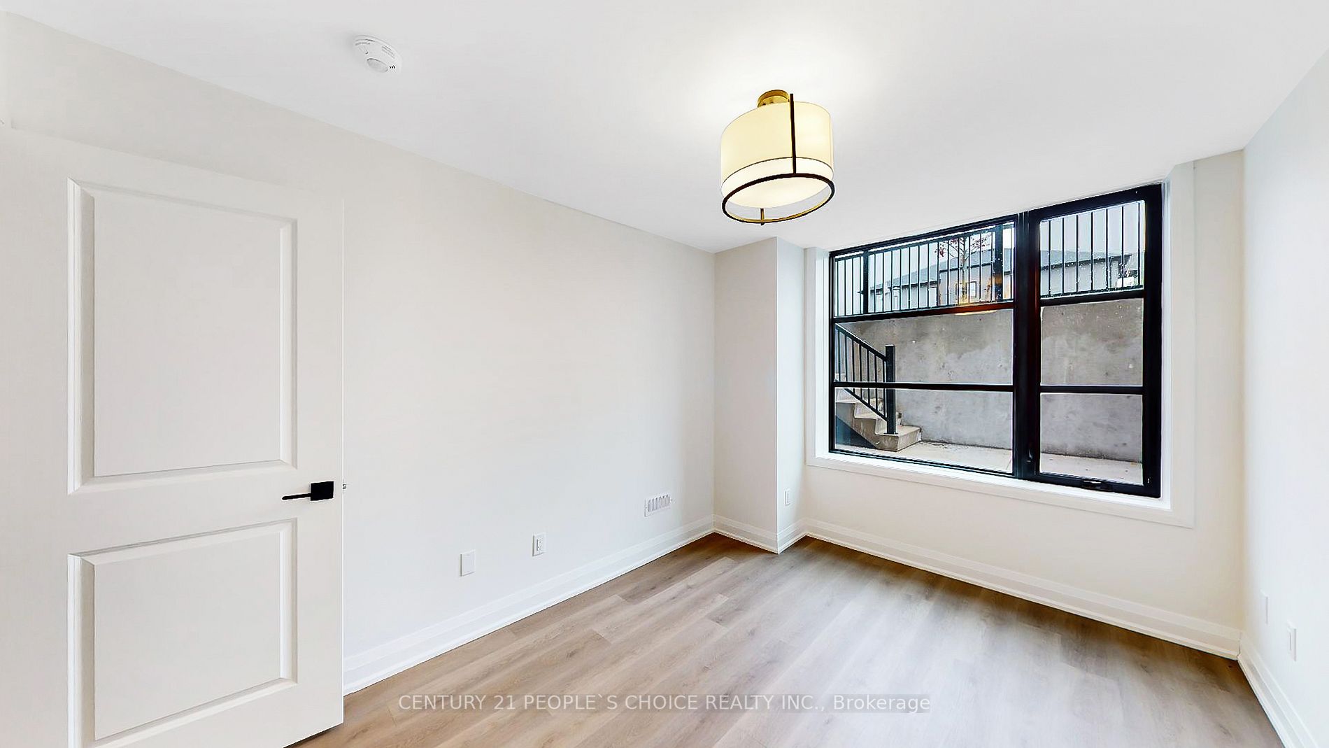 3900 Savoy St, #1