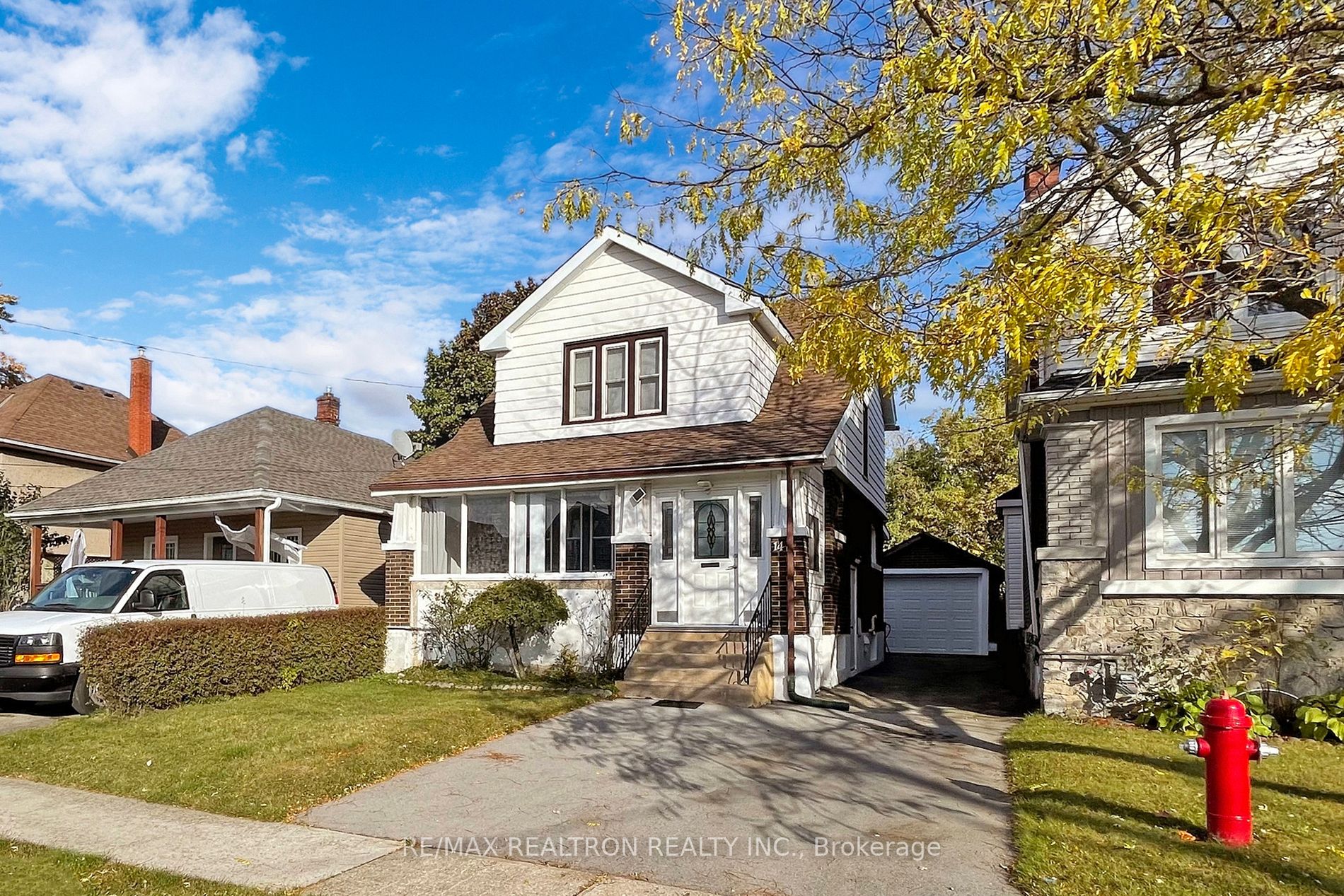14 Myrtle Ave