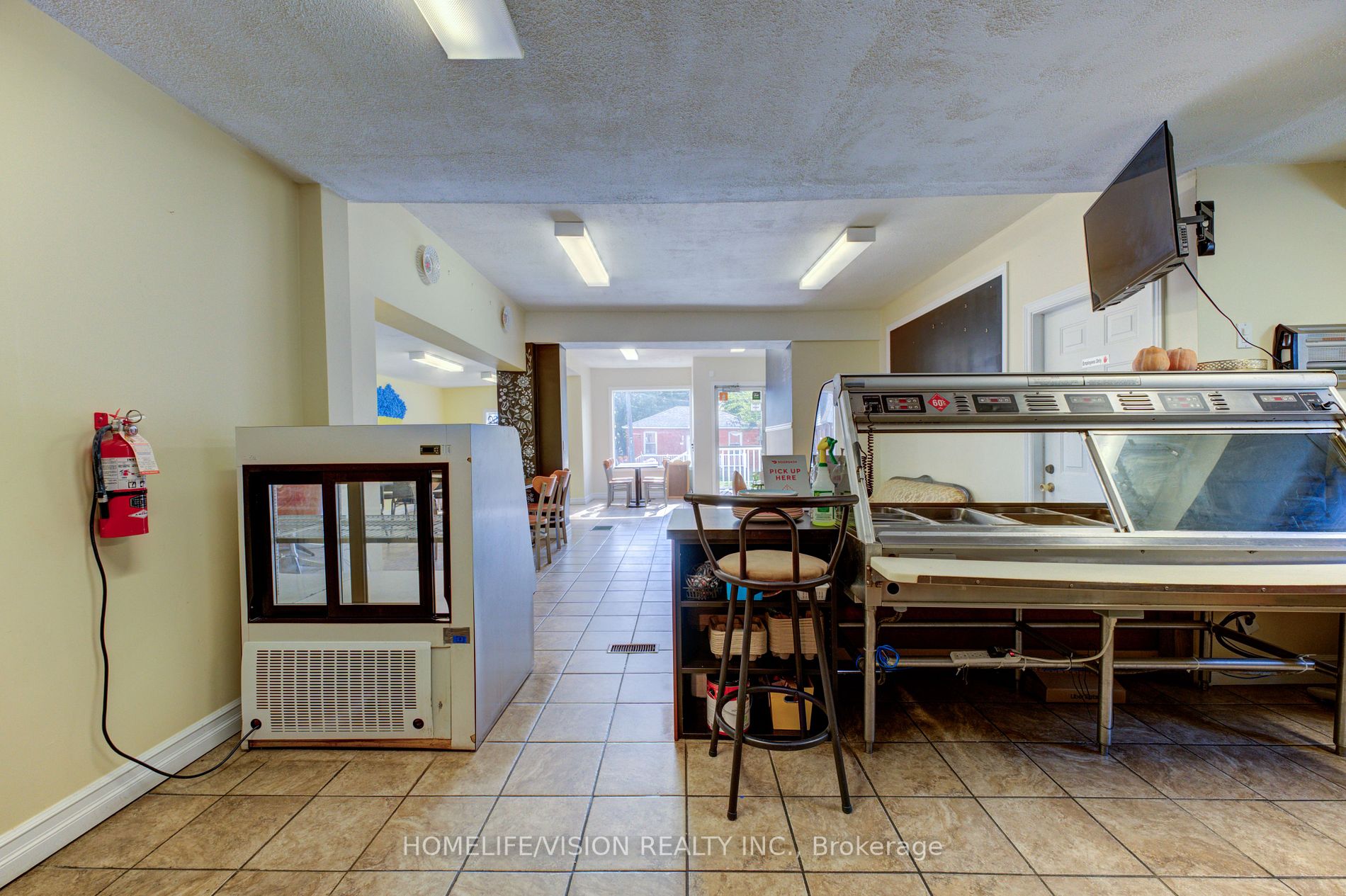 18 Elgin St
