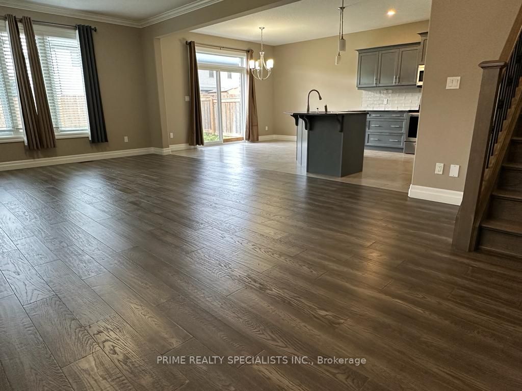 2185 Westpoint Hts