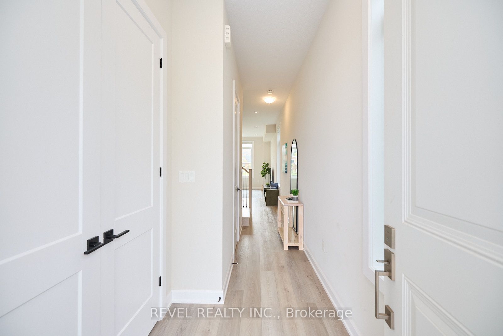 159 Starfire Cres