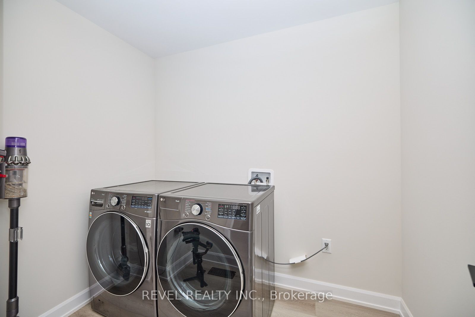 159 Starfire Cres