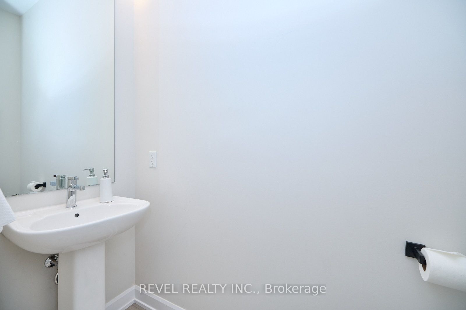 159 Starfire Cres