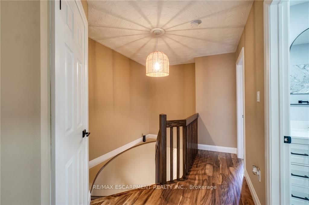 255 Mount Albion Rd, #30